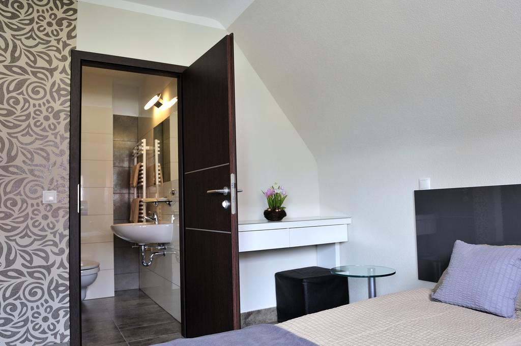 Ferienzimmer Ellisee, Kontaktloser Check-In Friedrichshafen Room photo